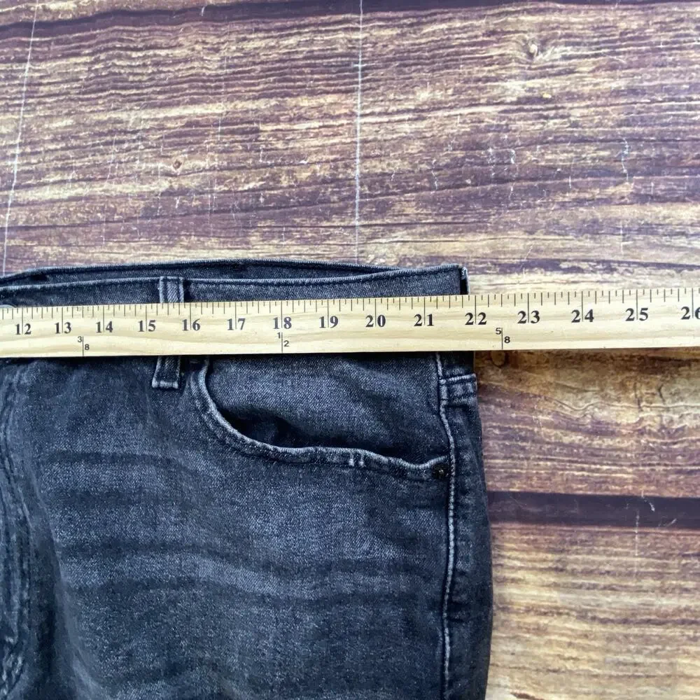 Levi's 511 Jean Shorts Mens 42 Standard Tapered Cut-Off Denim Black Light Wash